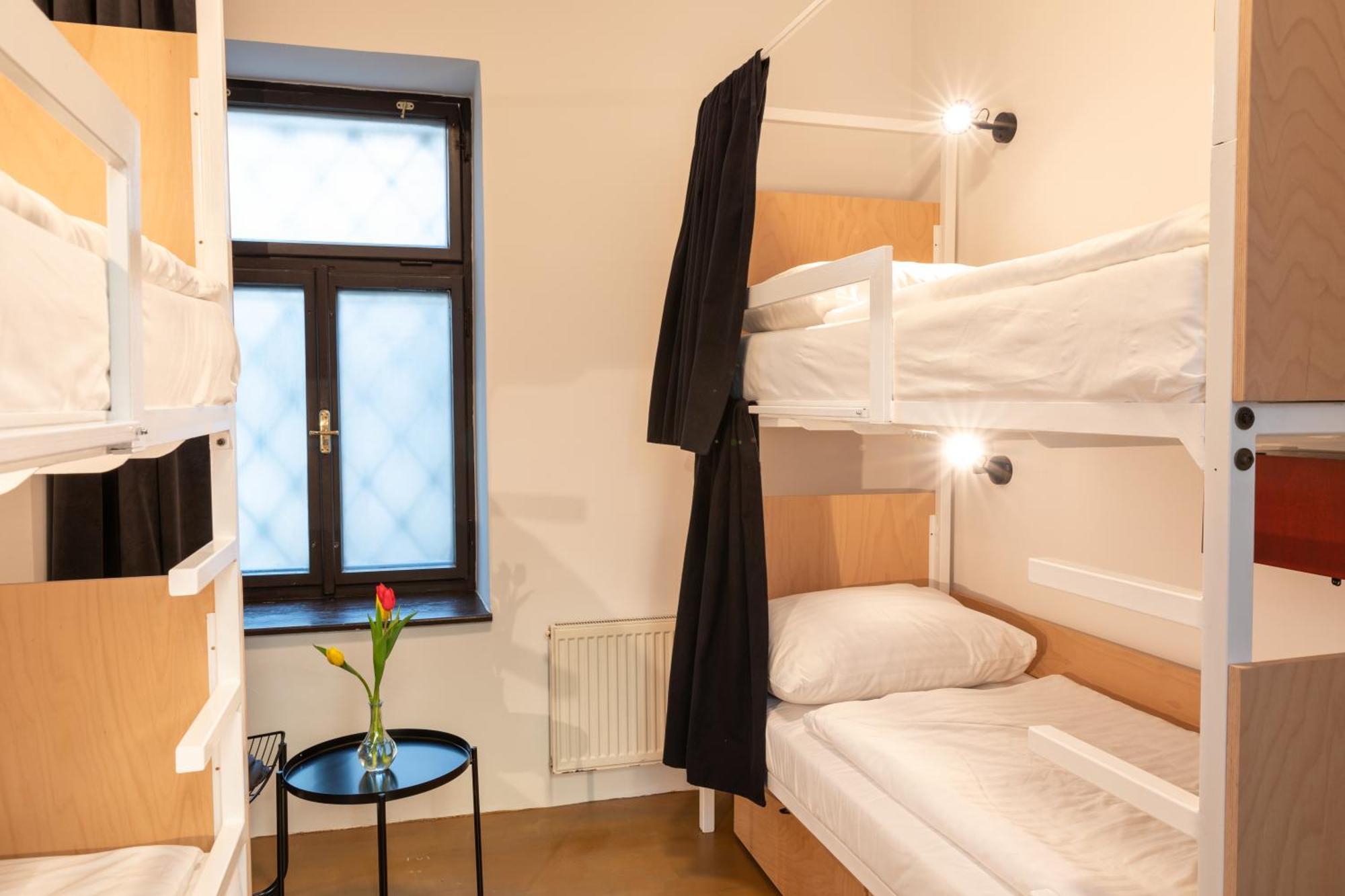 Sir Toby's Midtown Albergue Praga