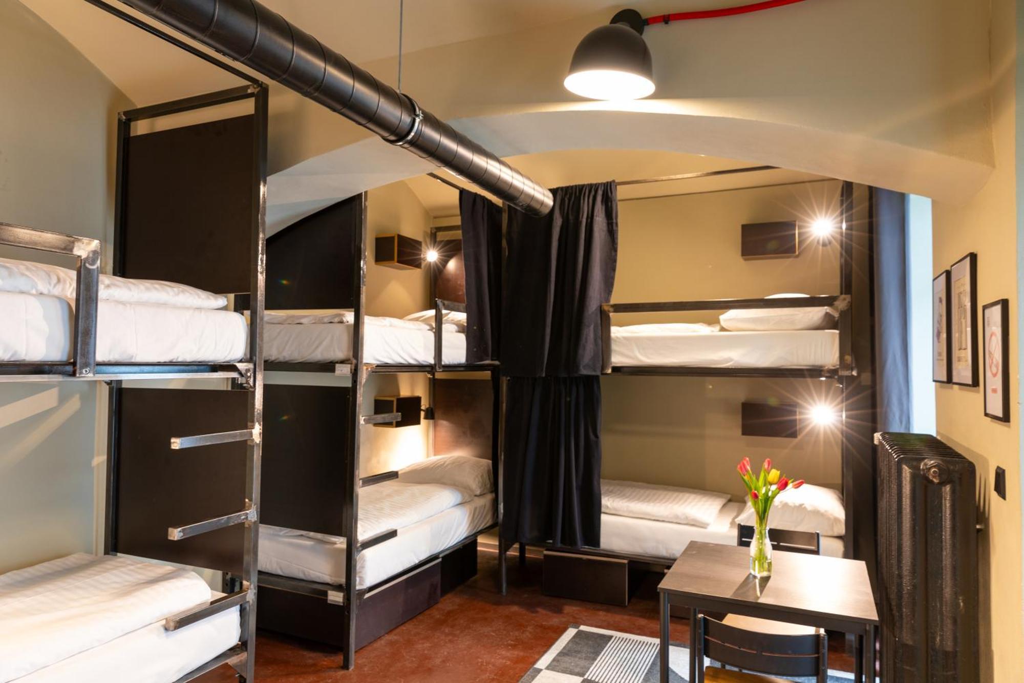 Sir Toby's Midtown Albergue Praga